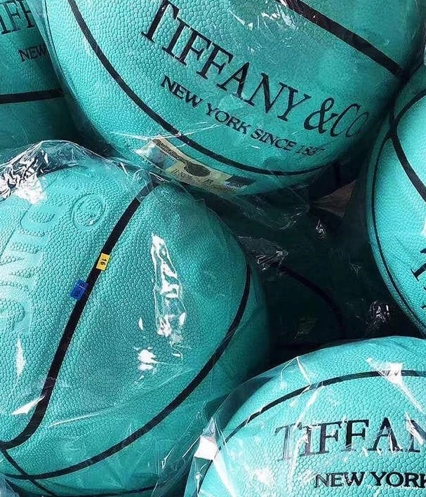 CO TIFFANY BASKETBALL & 0716